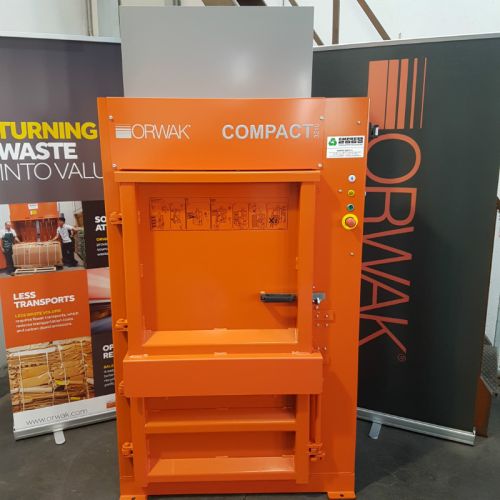 Pressa balle verticali monocamera Orwak 3210 usato